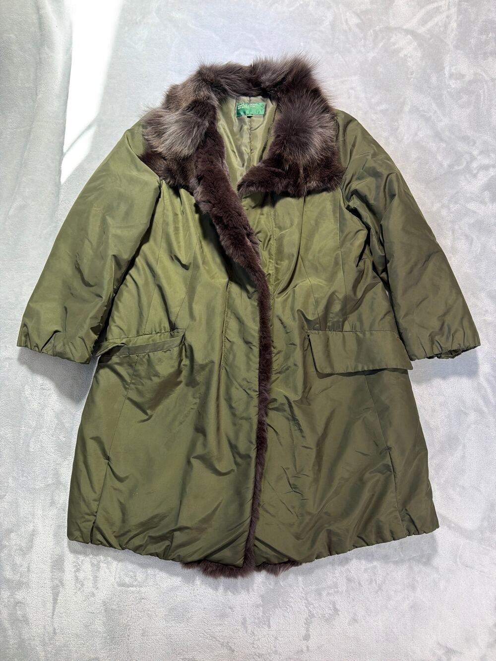 TitleVintage United Colors of Benetton Green Fur Trim Coat Italy 42 US 6 Small